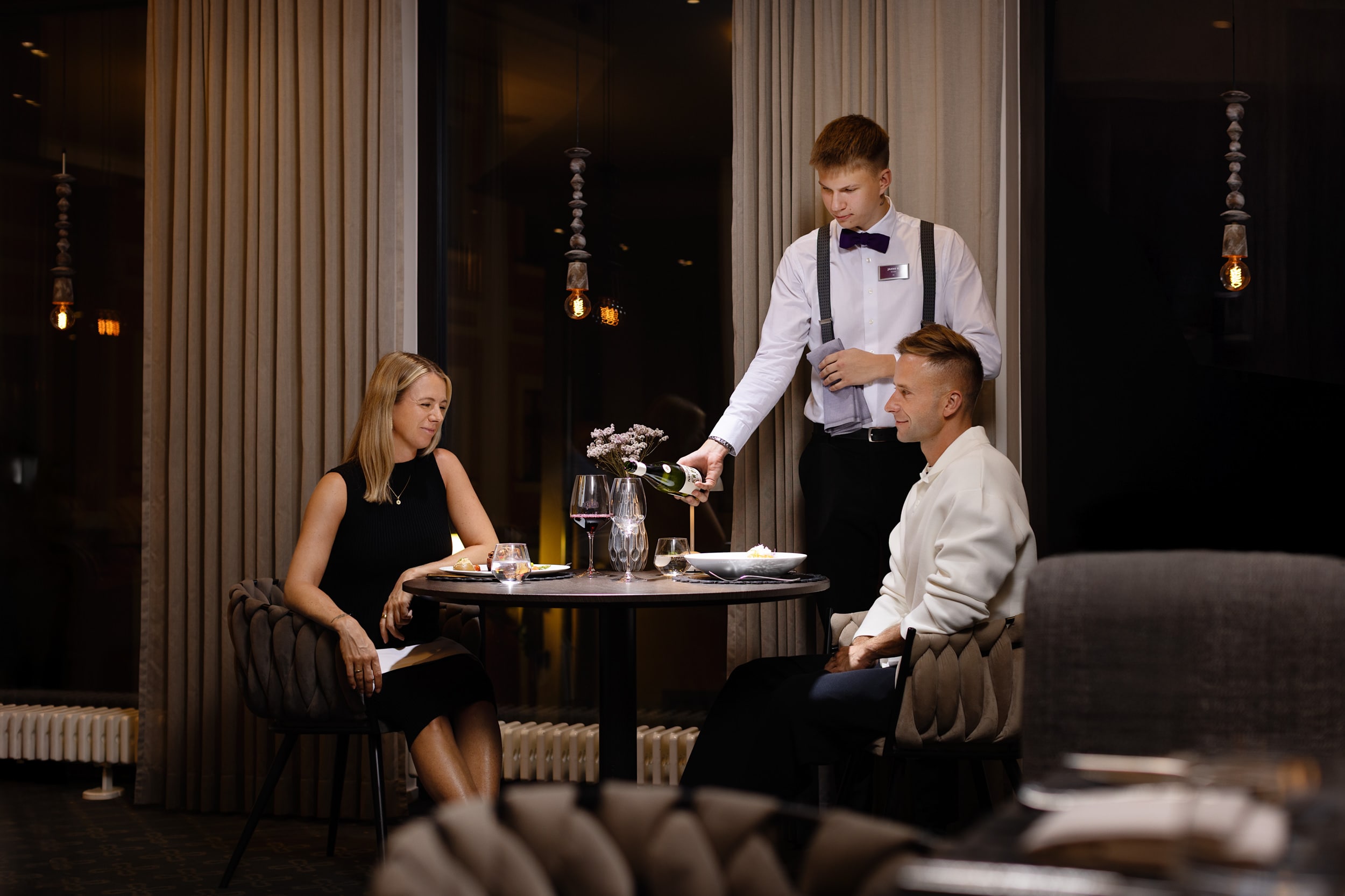 Hõlm-õhtusöök-valamine