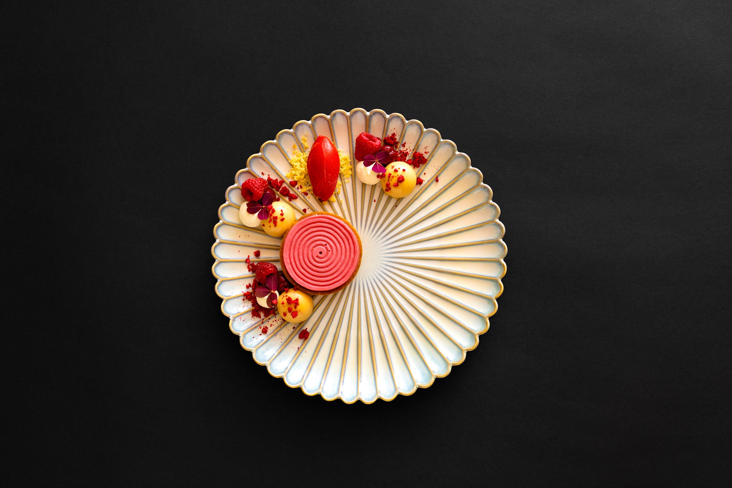 Hõlm-dessert-vaarikas